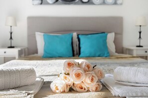 1 soverom, strykejern/-brett, wi-fi (inkludert) og sengetøy