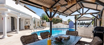 Holiday Home 'Beachfront Luxury Villa La Cala' with Private Pool, Wi-Fi and Air Conditioning