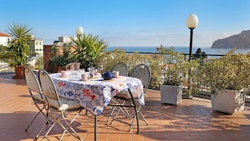 Ristorazione all'aperto