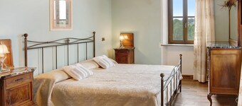 Apartment 'La Rocca di Efisio - Dolcetto' with private terrace, Wi-Fi and air conditioning