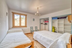 4 makuuhuonetta, ilmainen Wi-Fi