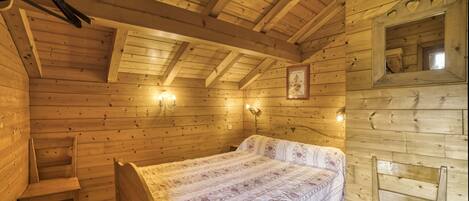 6 habitaciones, tabla de planchar con plancha y wifi gratis