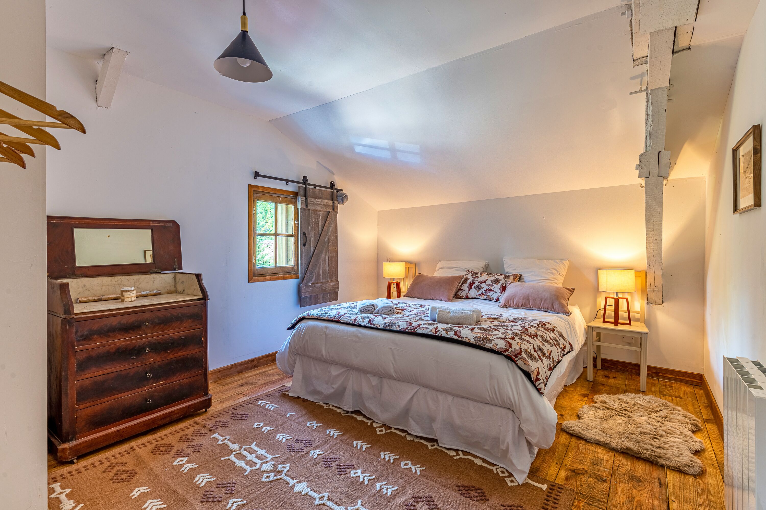 2 bedrooms, free WiFi, bed sheets