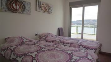 3 camere, ferro/asse da stiro, Wi-Fi gratuito, lenzuola