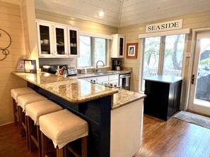 Fridge, microwave, oven, stovetop - Luxury Renovation 2026! - 194 Ft to Beach in Seaside, 2 Kings & 2 Adult Bikes (Santa Rosa Beach)