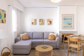 TV - Cairo Apartment (Jávea)