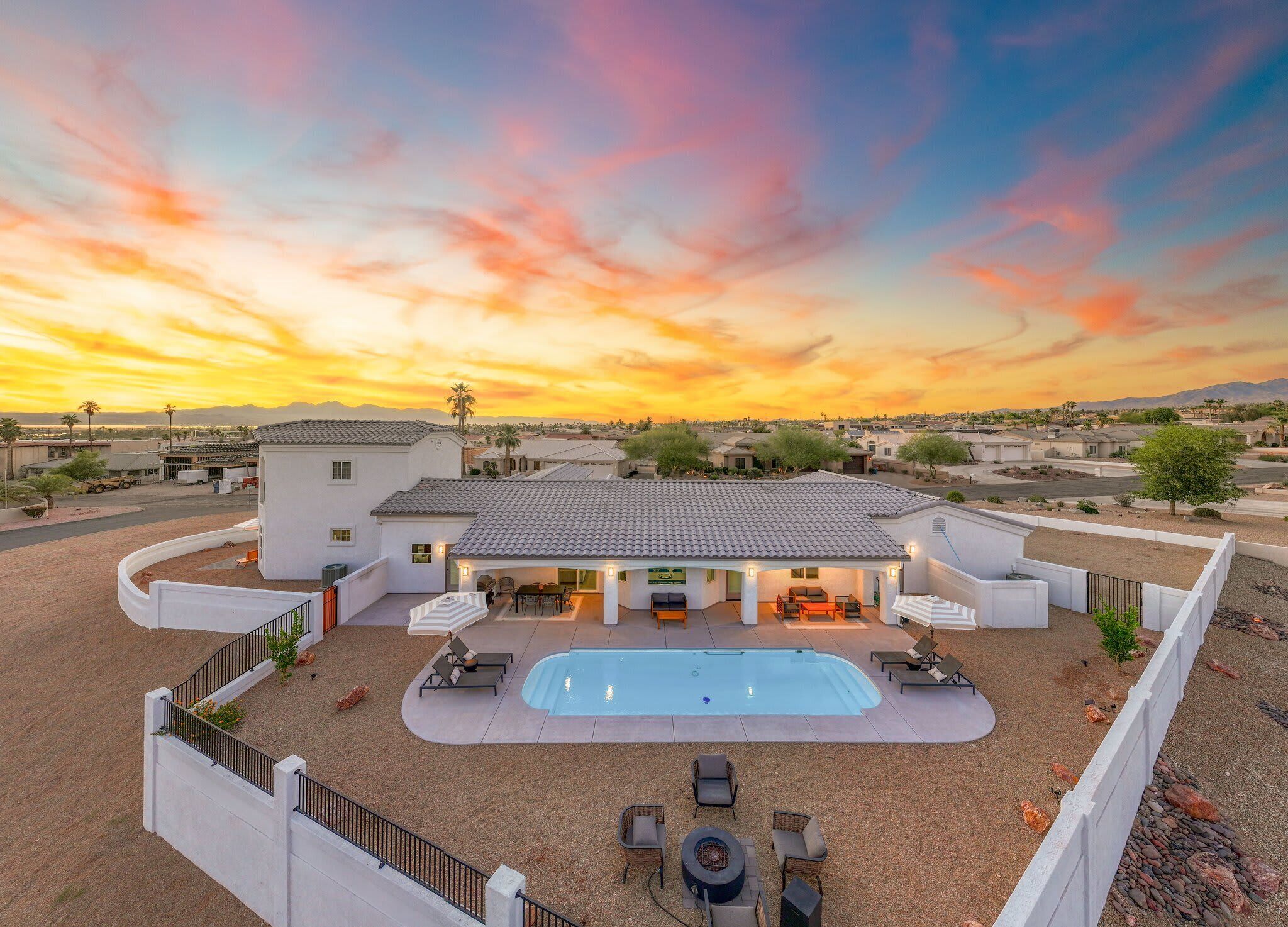 Havasu Dunes|Pool|Boat & RV Space|Attached Casita