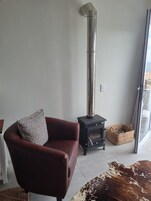 Smart TV 40 pulgadas con canales de televisión por cable, Netflix