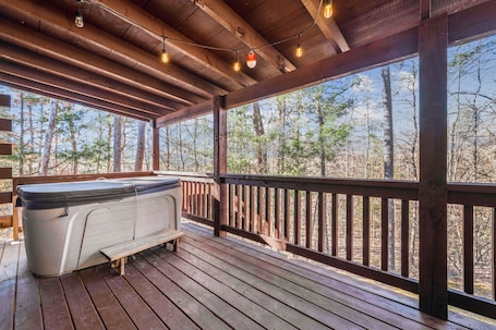 Cabin, 1 Bedroom | Outdoor spa tub