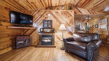 Cabin, 1 Bedroom | Living area | Smart TV