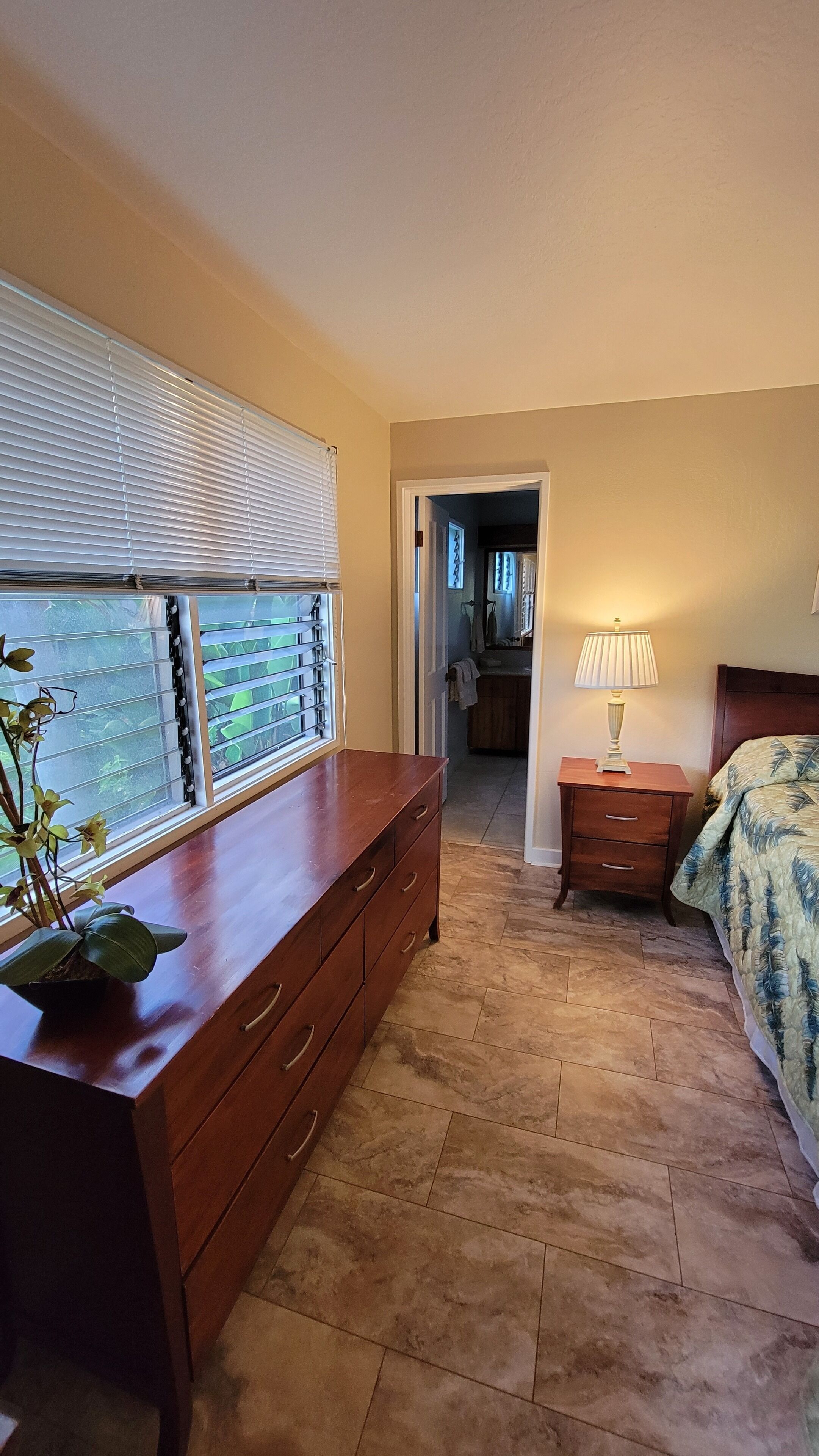 1 bedroom, in-room safe, iron/ironing board, free WiFi