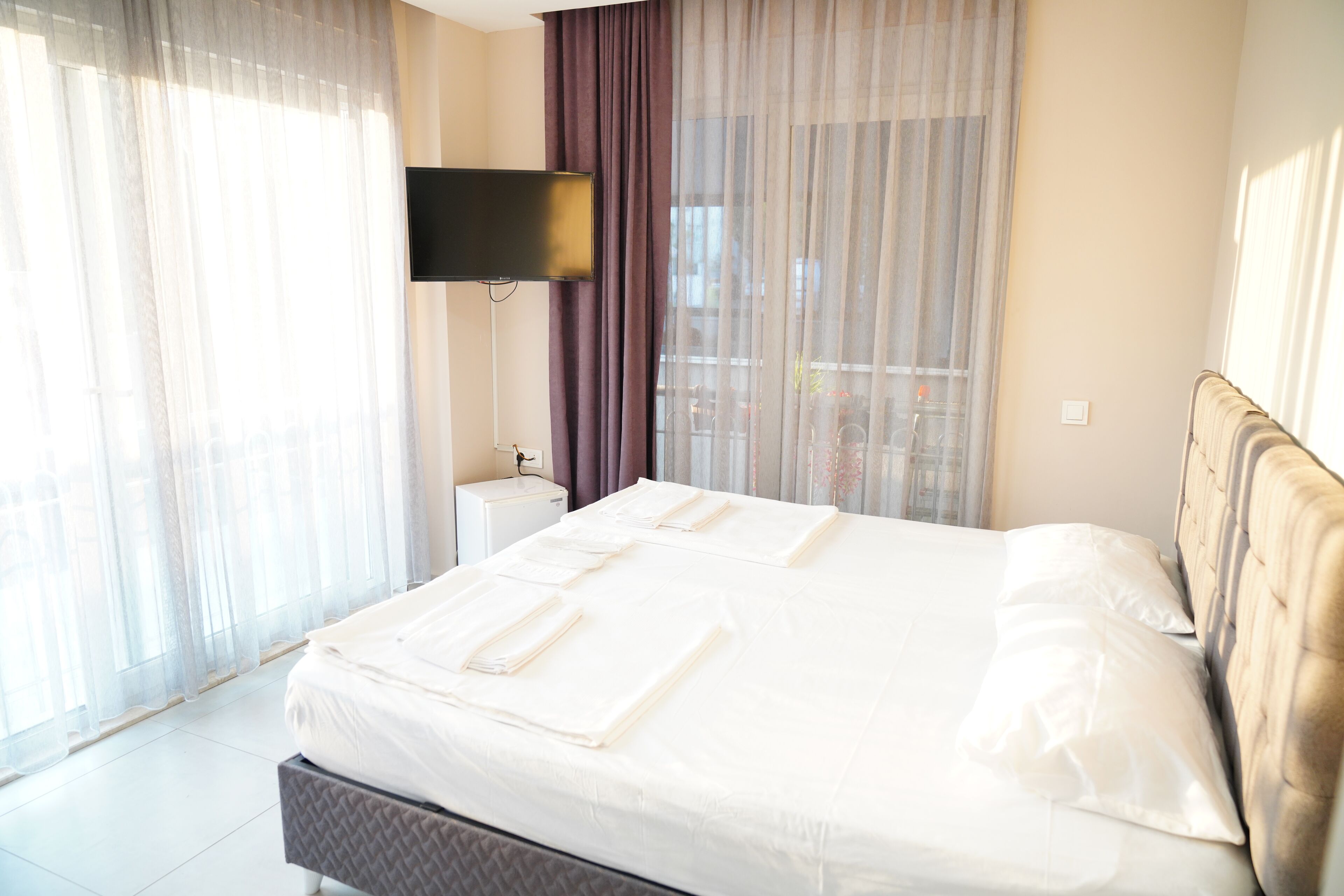 egyptian cotton sheets, premium bedding, down duvets, tempur-pedic beds