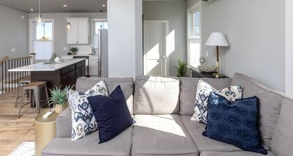 IN THE HEART OF DEWEY BEACH - 2002 Bayard Ave