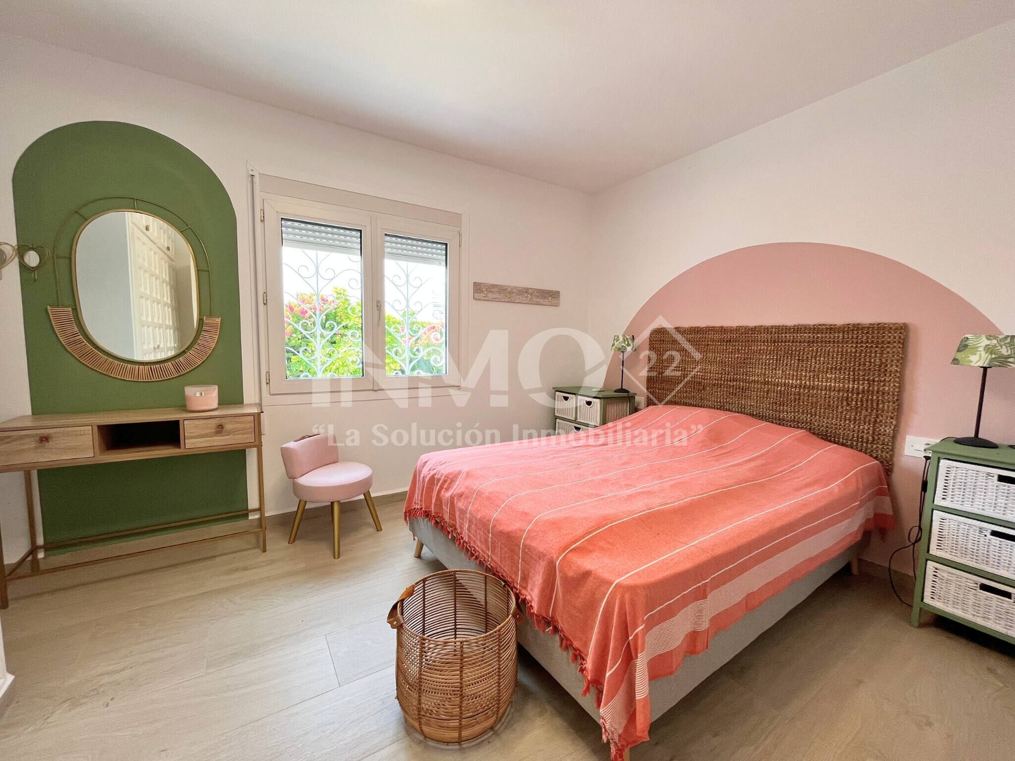 3 slaapkamers, een strijkplank/strijkijzer