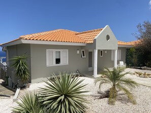 Exterior - Villa Blue Ocean (Willemstad)