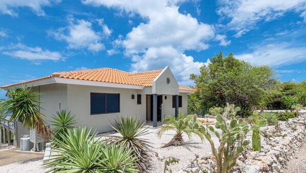Exterior - Villa Blue Ocean (Willemstad)