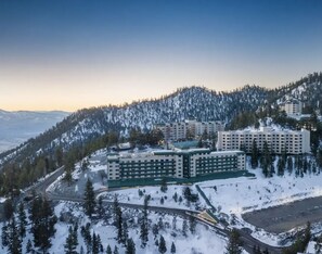 Exterior - 2 BR Ridge Tahoe Luxury Resort Vacation Club by IHG - Sleeps 6 (Stateline)
