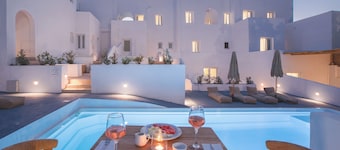 VOCA HOTEL & SUITES