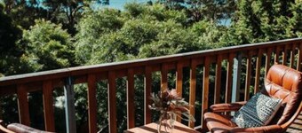 Kelp Cabin - intimate, calm and restful