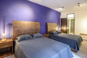 5 bedrooms, free WiFi, bed sheets