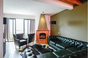 TV connectée, cheminée