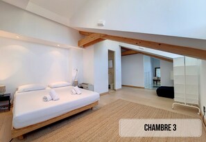 3 Schlafzimmer, Bügeleisen/Bügelbrett