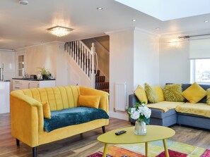 Living area - 2 bedroom accommodation in Stranraer (Stranraer)