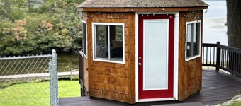 Private Waterfront, Pontoon Rental Available, Pet Friendly- Hot Tub 