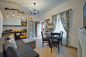 Smart-TV og stereoanlegg