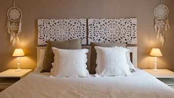 2 bedrooms, soundproofing, iron/ironing board, free WiFi