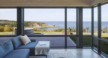 Cedar - Luxury Oceanview Cottage with Hot Tub & Private Beach Access near Cabot Trail