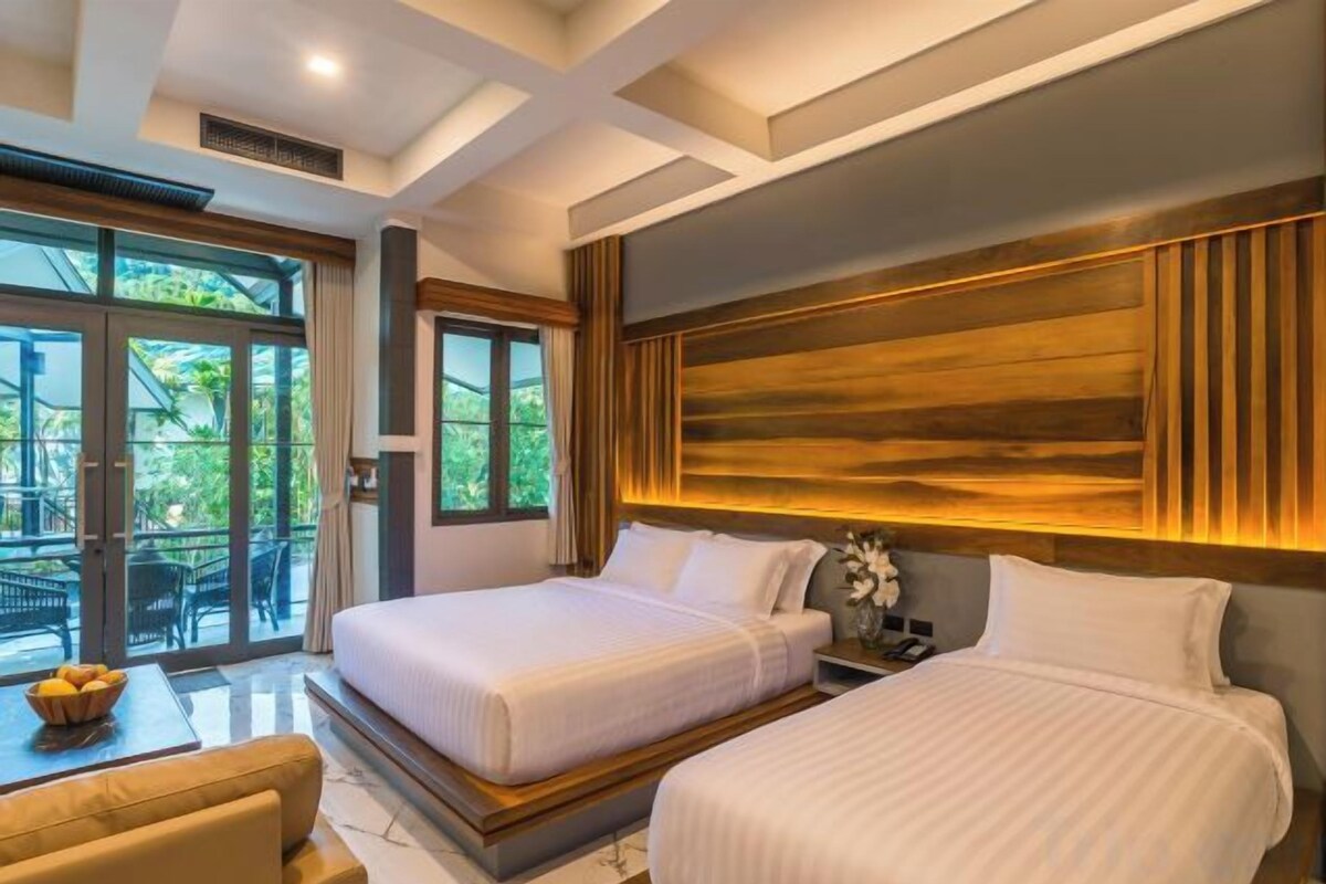 Premium bedding, minibar, in-room safe, free WiFi