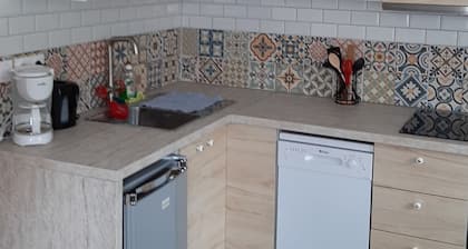 Le chat Vert, charment 2 piĂšces lumineux et moderne