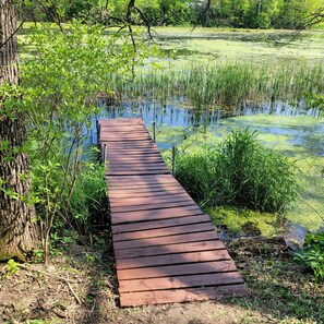 Property grounds - Hunters Cove, Private Home,1+acre,nearWIDells,private pier,FREE FIREWOOD,firepit (Adams)