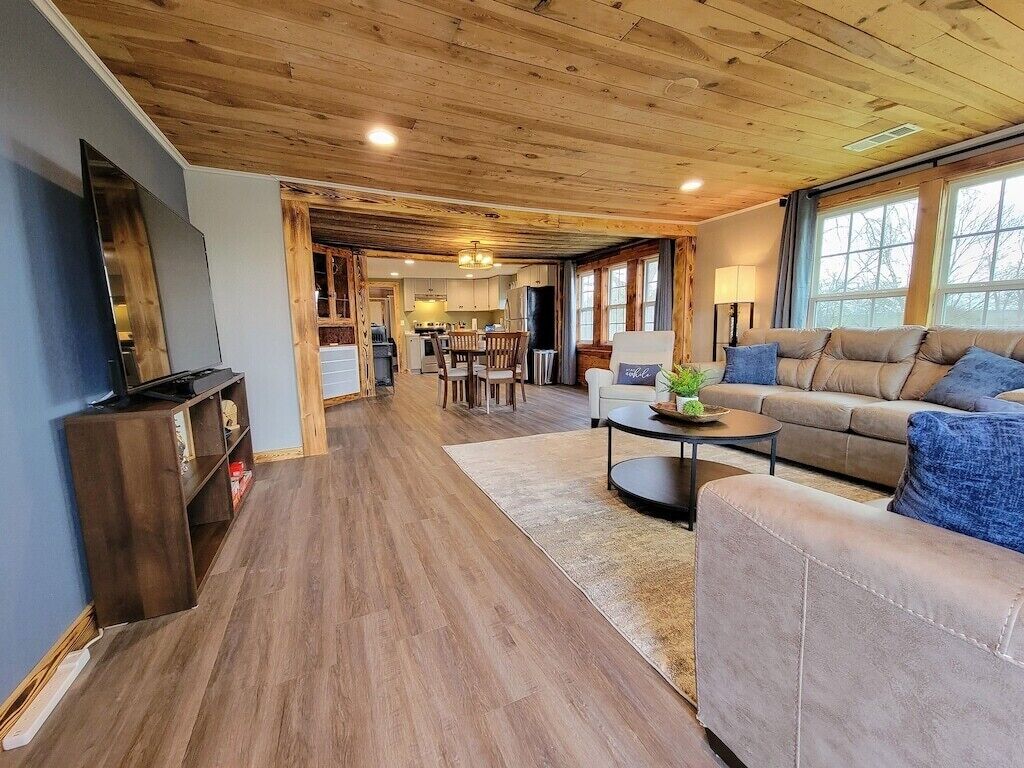 Una Smart TV, una oficina