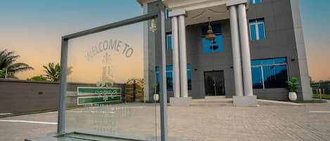 Façade de l’hébergement