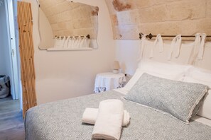 1 soverom, wi-fi (inkludert) og sengetøy