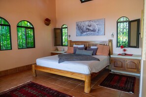 1 bedroom, in-room safe, desk, iron/ironing board - Spectacular Ocean Views & Private Pool (Montezuma)