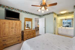 1 chambre, fer et planche à repasser, Wi-Fi, literie fournie