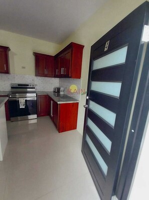 Microwave, stovetop, electric kettle, toaster - Highend resort with 8 units condos in romantic Boucco Tobago (Tobago)