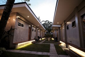 واجهة المنشأة