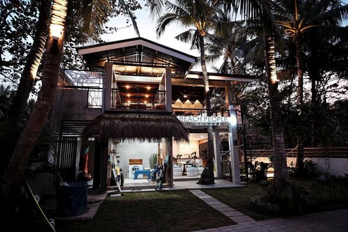 Beach People Hostel