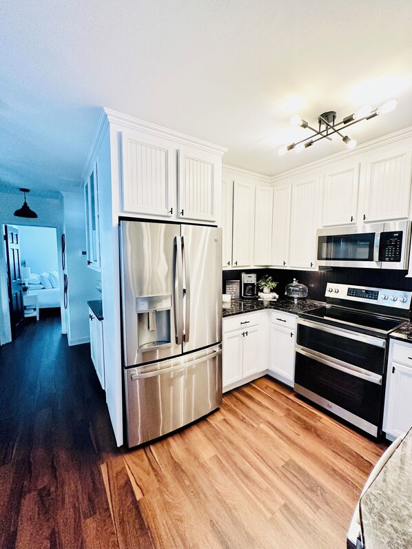 Microwave, oven, stovetop, dishwasher