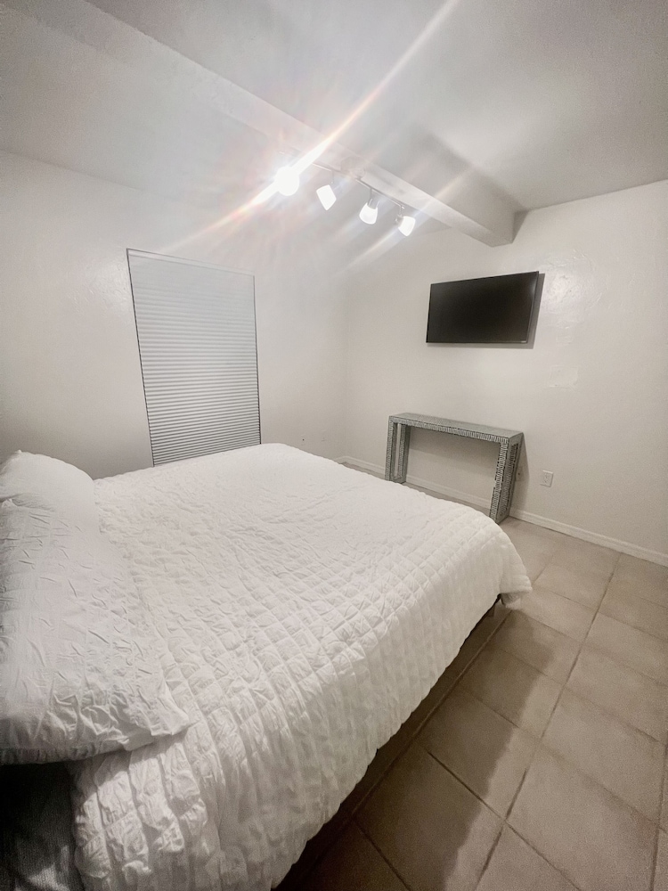 Swamp TerraceWalk to UF Gainesville Vrbo