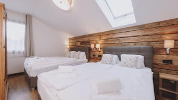 4 Schlafzimmer, Bügeleisen/Bügelbrett, kostenloses WLAN, Bettwäsche
