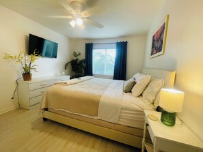 1 habitación, escritorio, tabla de planchar con plancha y wifi gratis 