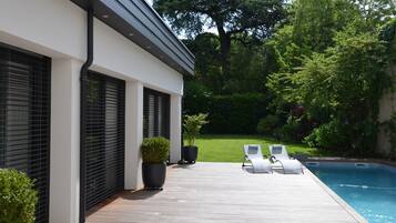 Piscine extérieure, piscine chauffée