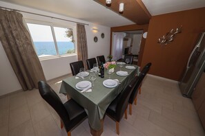 In-room dining - Skaramuca Village Luxury Resort (Orebic)