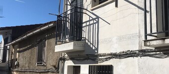 Casa de pueblo...cuca y acogedora...!!!