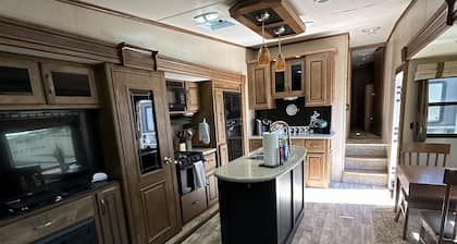 Cozy getaway close to Hochatown/Casinos/Beavers Bend/Lakes